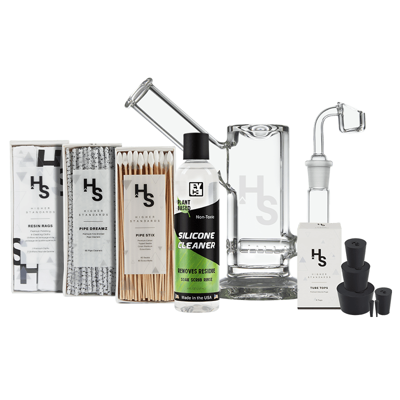 Higher Standards Rig included in Santa's Sesh Essentials Bundle, perfect for a holiday sesh.