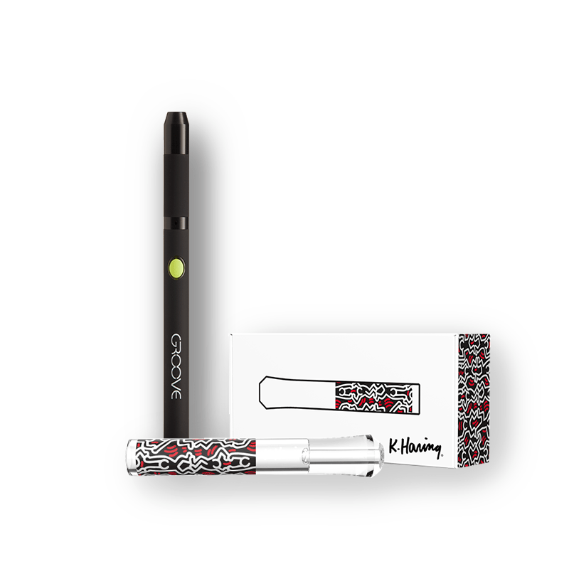 Close-up of the Chronic Companions vape gift set with vaporizer and accessories for beginners