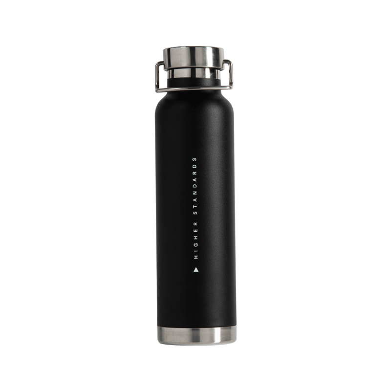 Close-up of the hard shell design of the Elite Smell-Proof Canteen
