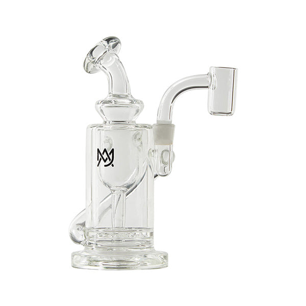 MJ Arsenal Ursa Mini Rig in action, demonstrating its smooth filtration.