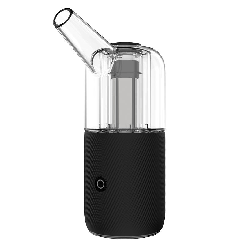 Close-up of AUXO Cenotes water recycler and ceramic nail for smooth vapor quality