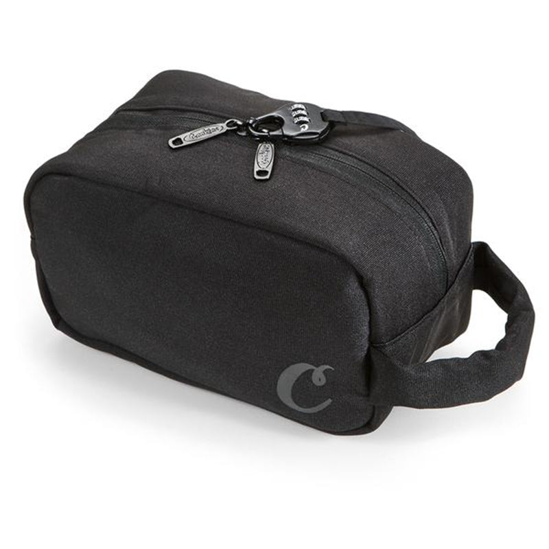 Close-up of the durable polyester canvas exterior of the toiletry bag with zipper