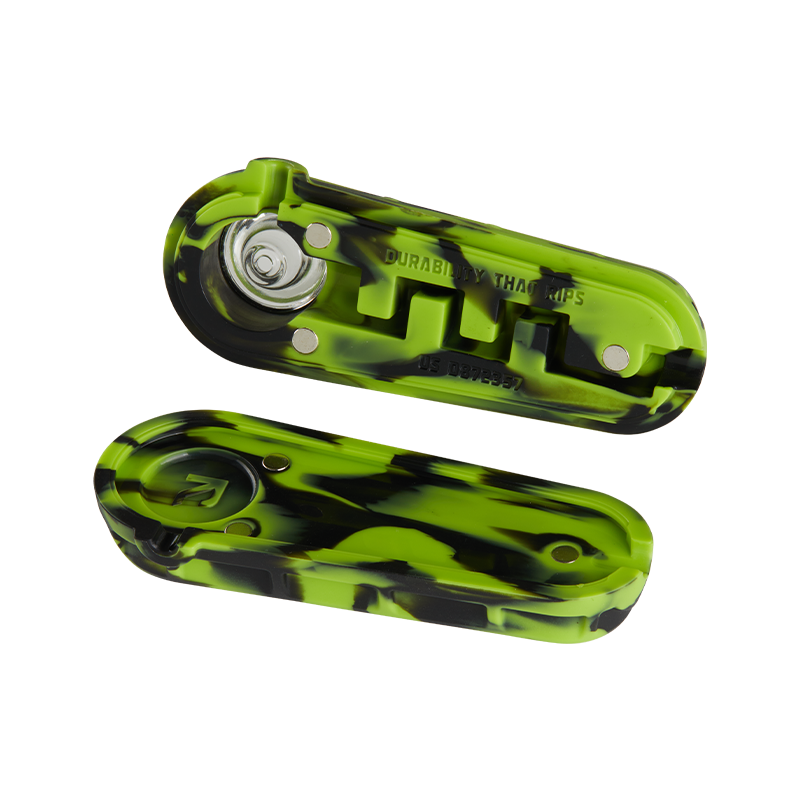 Eyce Glacier Spoon with ice chamber, perfect for cooling smoke during use.