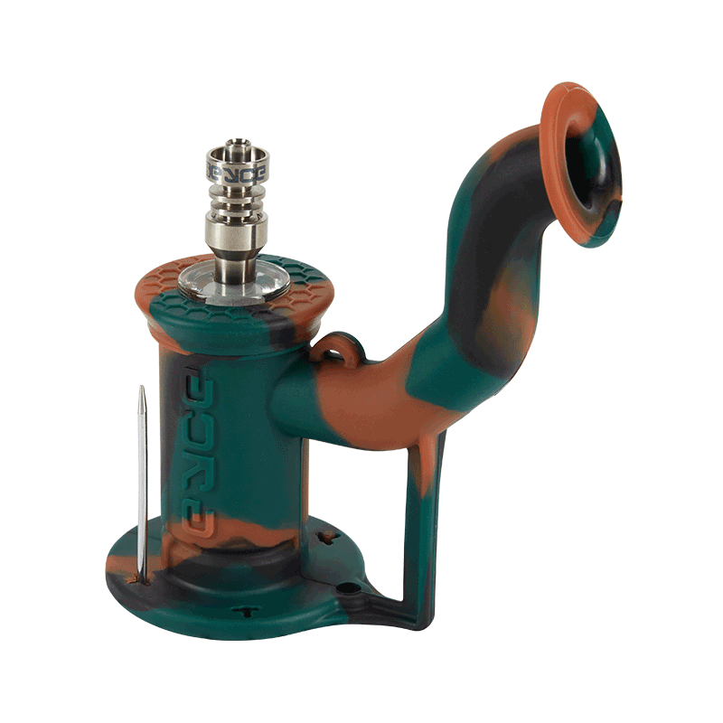 Close-up of the durable silicone Eyce Rig 2.0 with removable glass collar for easy cleaning
