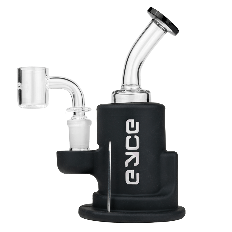 Close-up of the Eyce Spark ProTecks banger and concentrate bucket.