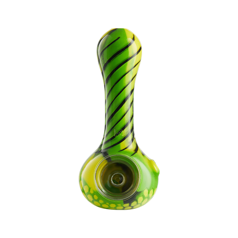 Close-up of the honeycomb pattern on the durable silicone smoking spoon