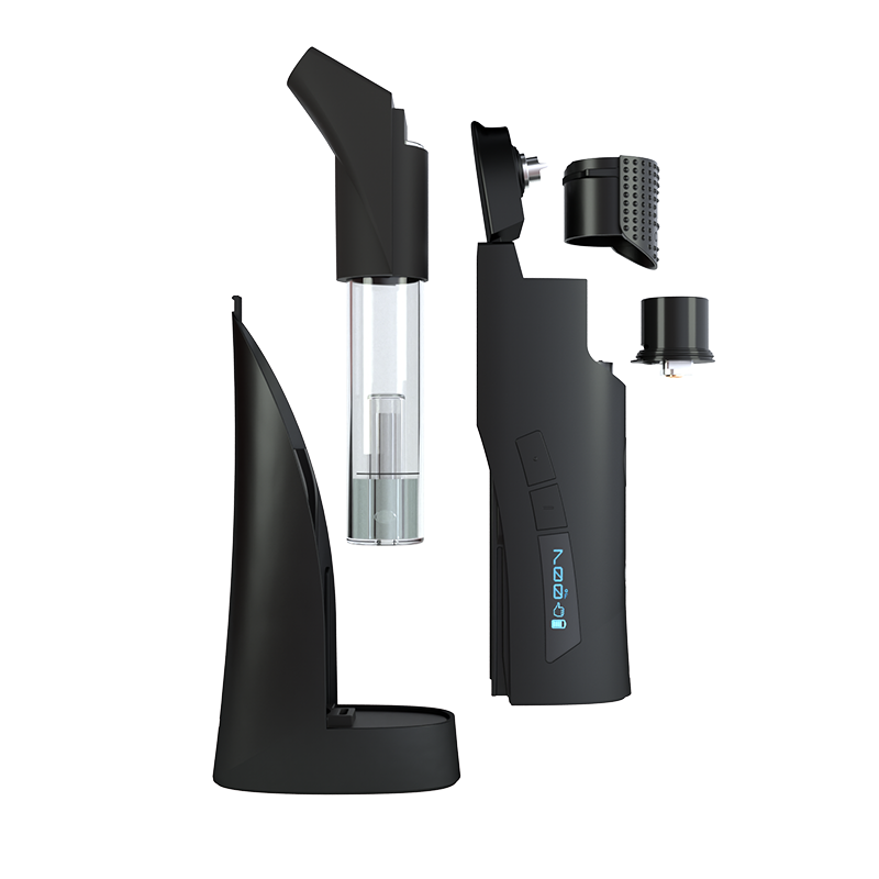 User holding G Pen Roam for a portable concentrate vaporizer session