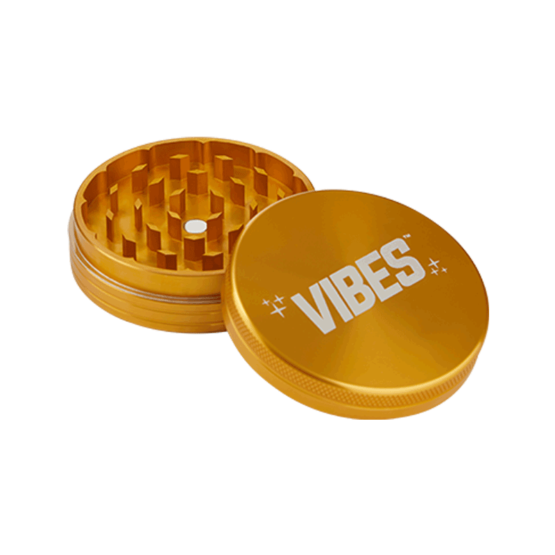 Close-up of Vibes grinders precision-cut teeth highlighting its effectiveness for dry herbs.